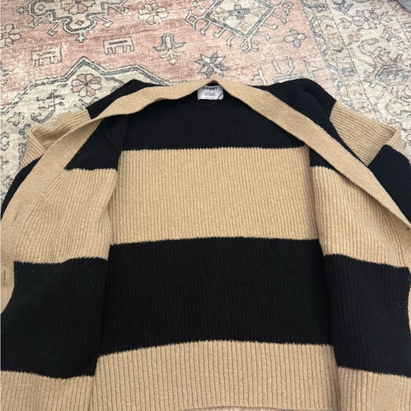 Old Navy Striped Button Up Cardigan Size L - Picture 4 of 5